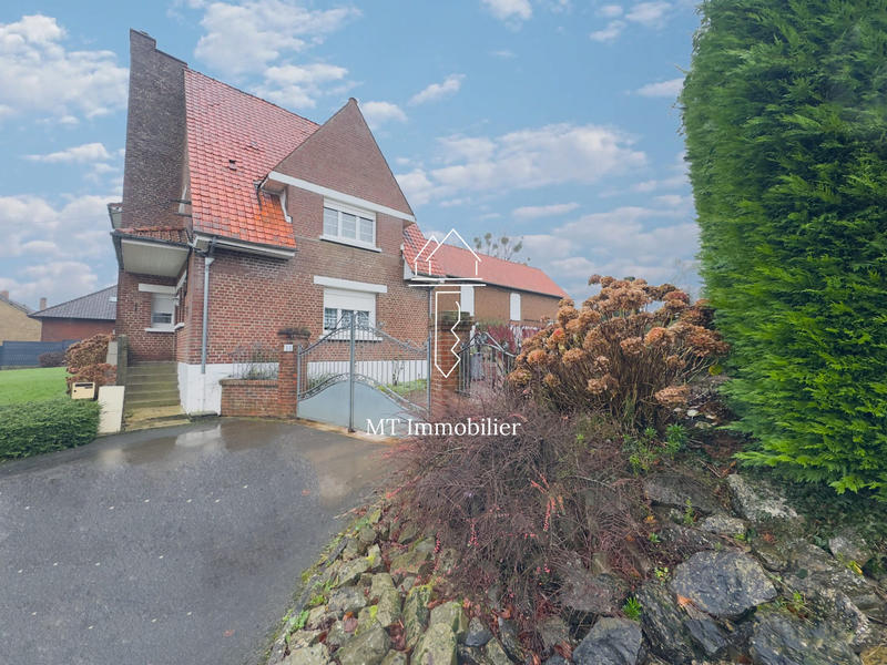 Maison - 148 m² - 7 pièces