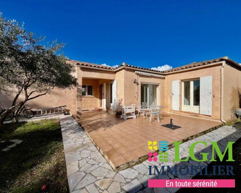 Maison - 90 m² - 4 pièces