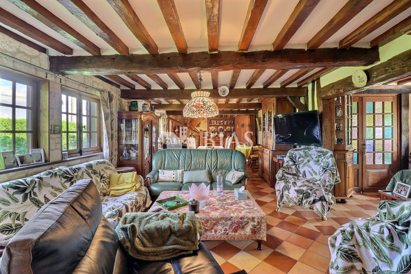 Maison ancienne - 198 m² - 7 pièces