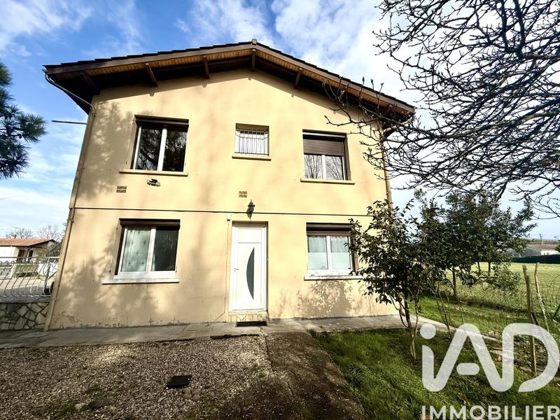 Maison - 139 m² - 9 pièces