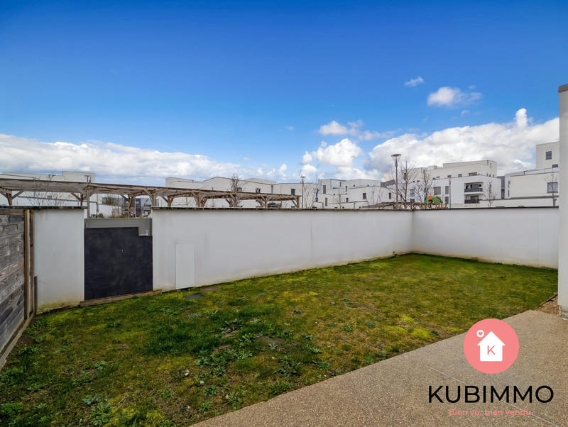 Maison - 84 m² - 4 pièces