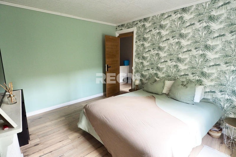 Maison - 96 m² - 3 pièces