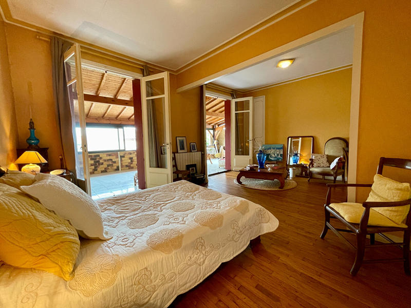 Maison - 185 m² - 6 pièces