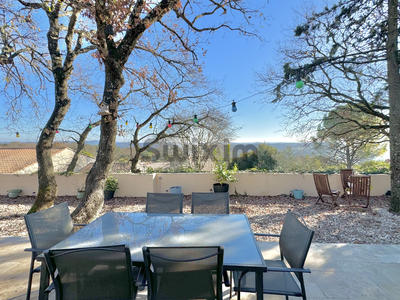 Villa - 130 m² - 5 pièces