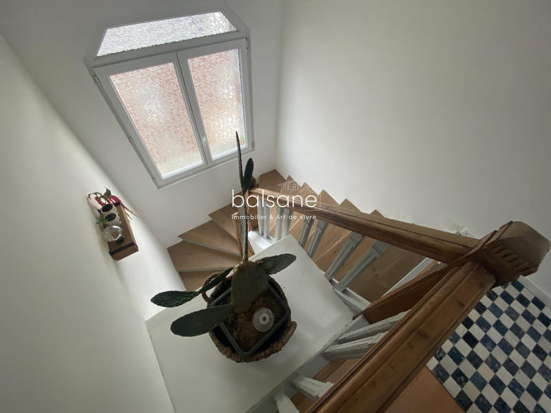 Appartement - 85 m² - 3 pièces