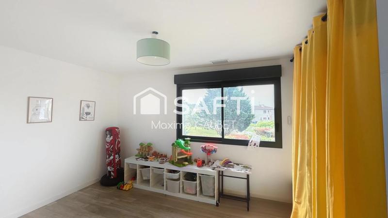 Maison - 182 m² - 5 pièces