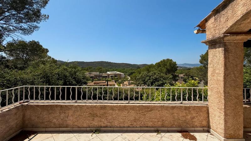 Maison - 114 m² - 5 pièces