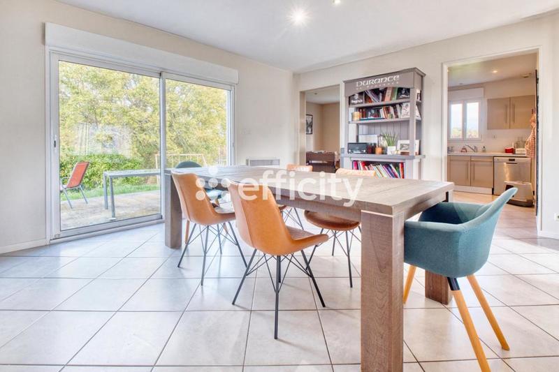 Pavillon - 133 m² - 6 pièces