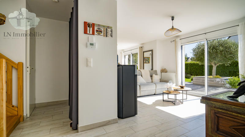 Maison - 101 m² - 6 pièces