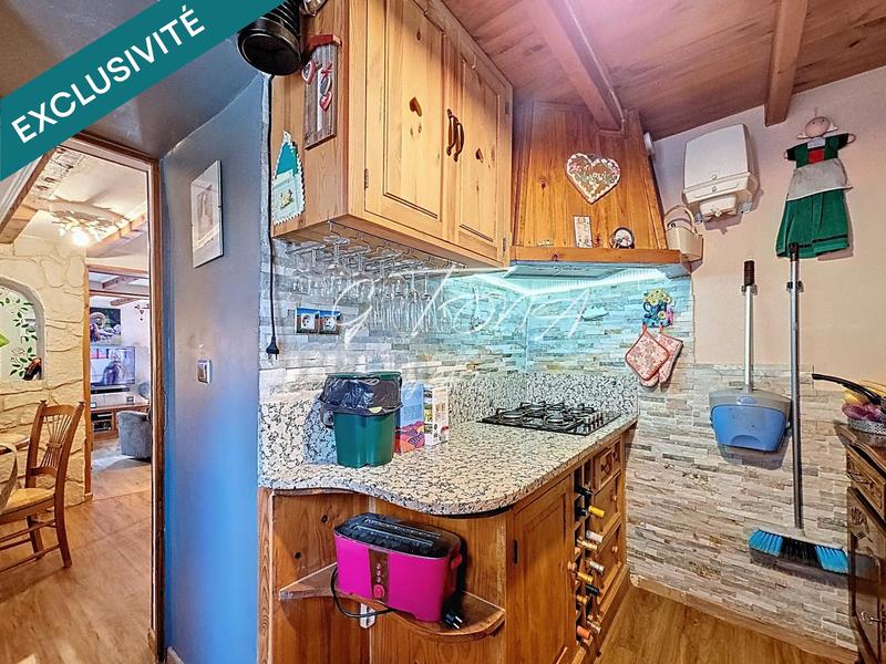 Maison - 90 m² - 5 pièces