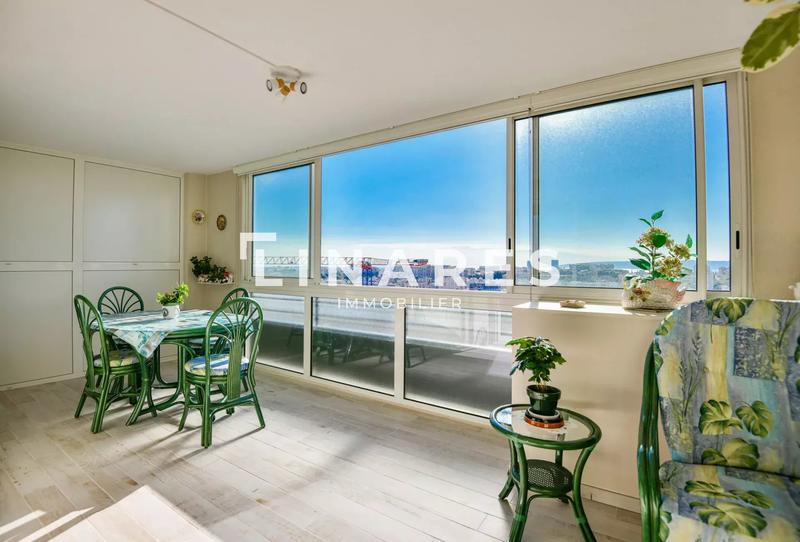 Appartement - 77 m² - 3 pièces