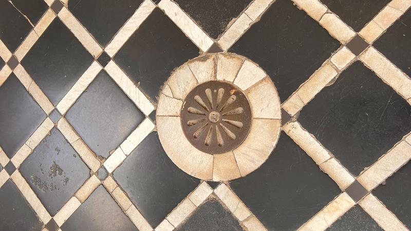 Appartement - 187 m² - 8 pièces