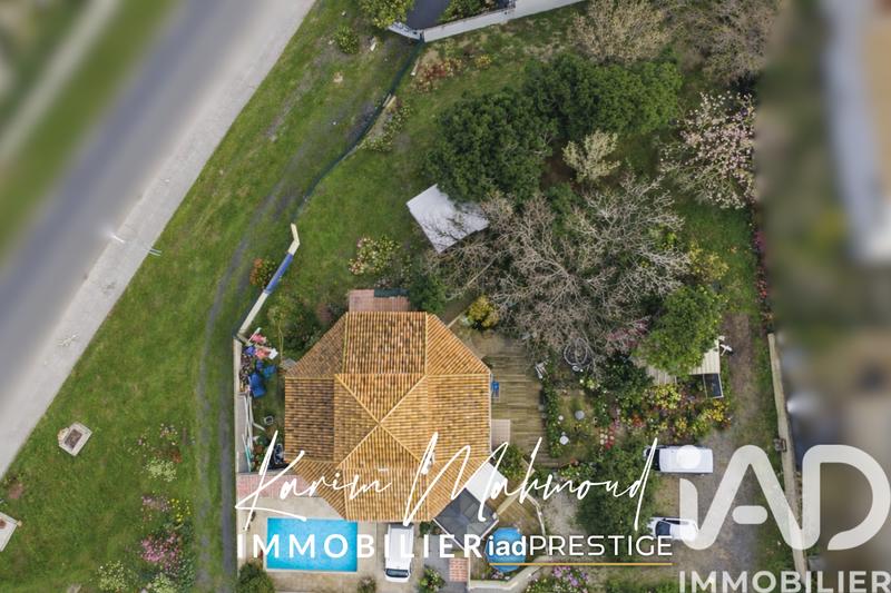 Maison - 260 m² - 7 pièces