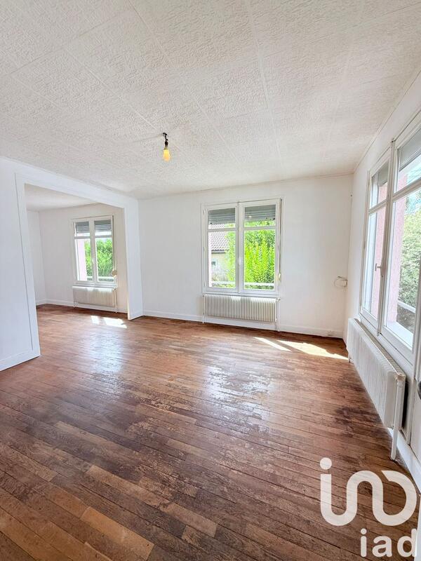 Maison - 80 m² - 5 pièces