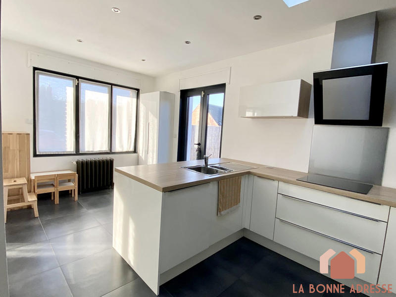 Maison - 112 m² - 4 pièces