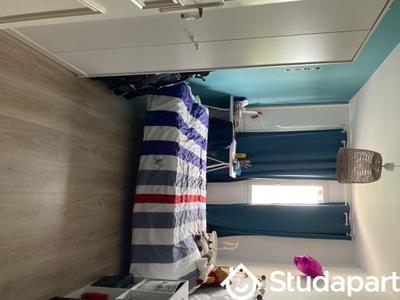 Chambre - 11 m² - 1 pièce