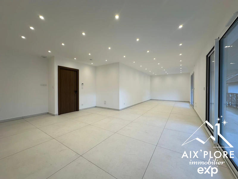 Appartement - 109 m² - 4 pièces