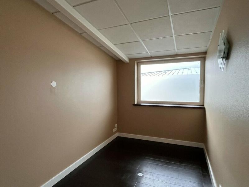 Bureau - 110 m²