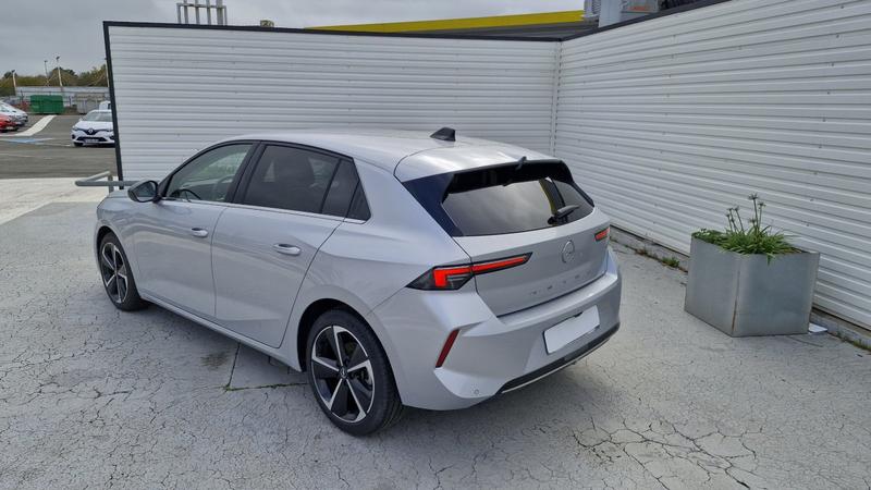 Opel Astra Turbo 130 Ch Bva8 Elegance Business