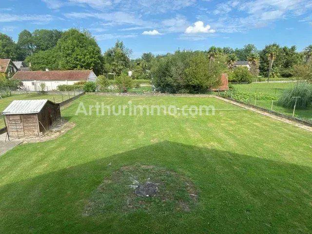 Maison - 230 m² - 6 pièces