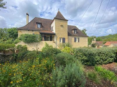 Maison en pierre - 130 m² - 4 pièces