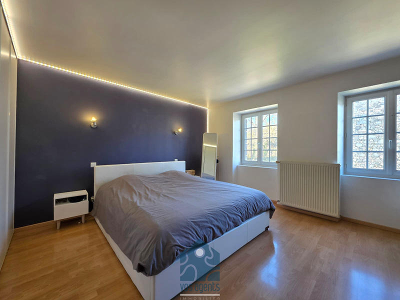 Maison - 150 m² - 4 pièces