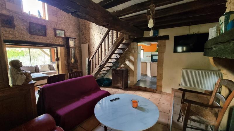 Propriété - 327 m² - 10 pièces