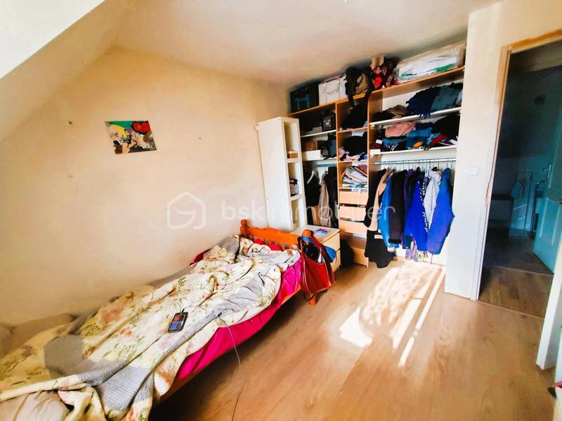 Maison traditionnelle - 130 m² - 6 pièces