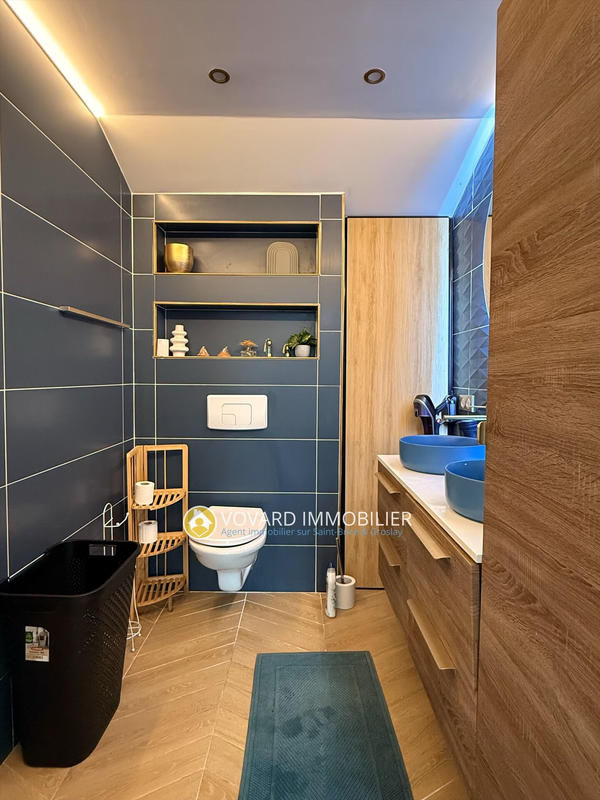 Maison - 193 m² - 5 pièces