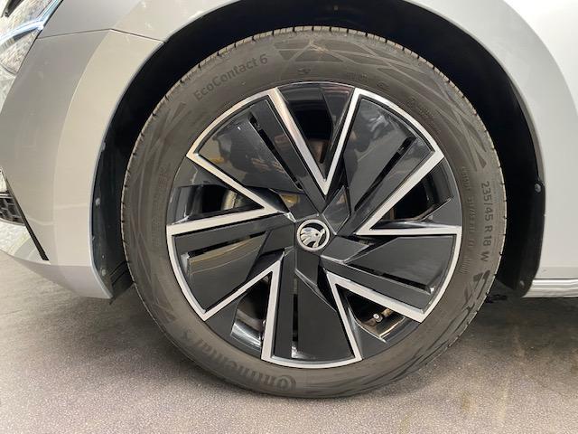 Skoda Superb Combi 2.0 Tdi 150 Scr Dsg7 Sportline