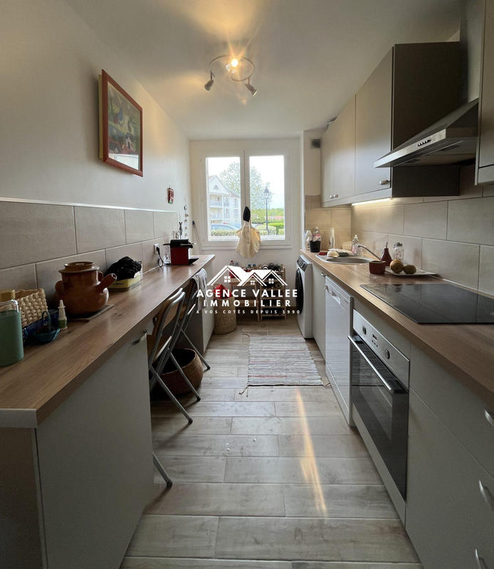 Appartement - 83 m² - 4 pièces