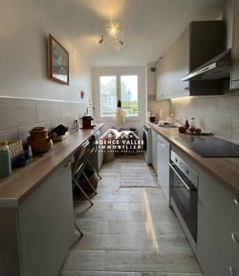 Appartement - 83 m² - 4 pièces