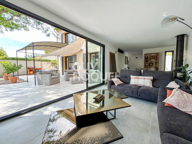 Maison - 195 m² - 6 pièces