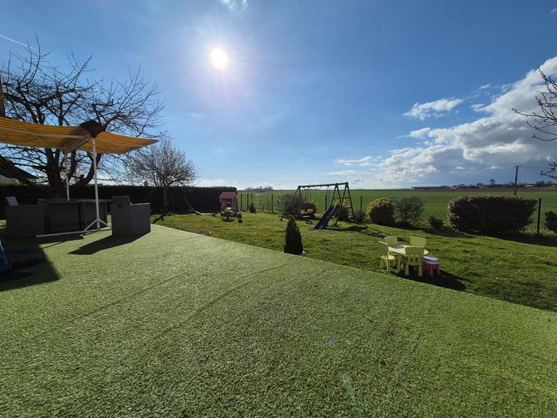 Maison - 189 m² - 6 pièces