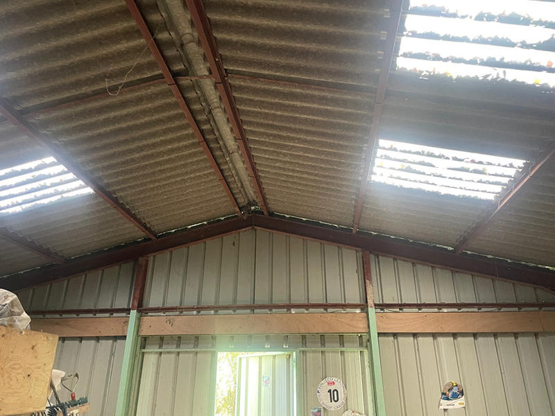 Local d'activité / Entrepôt - 115 m²