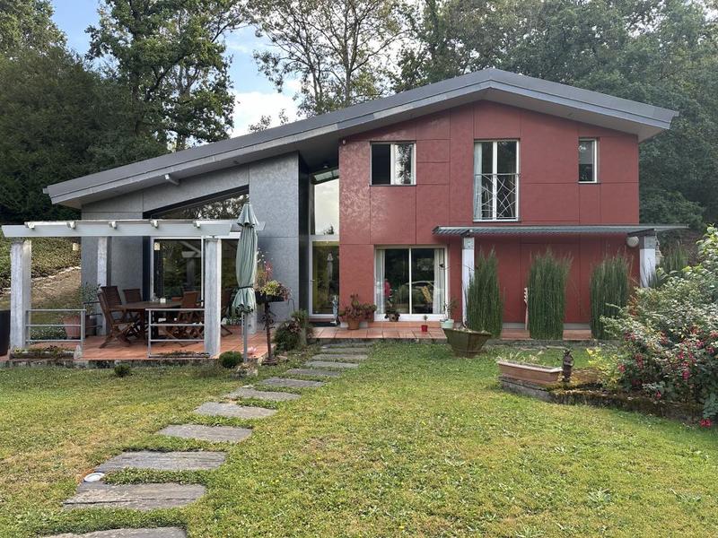 Maison - 125 m² - 4 pièces