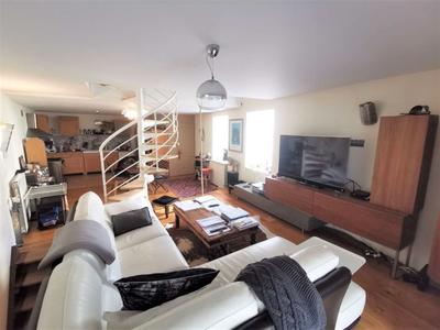 Maison - 90 m² - 3 pièces