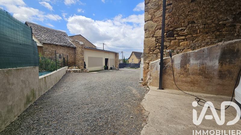 Maison - 251 m² - 7 pièces