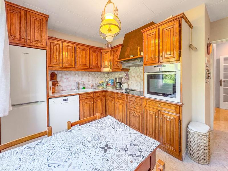 Appartement - 99 m² - 4 pièces