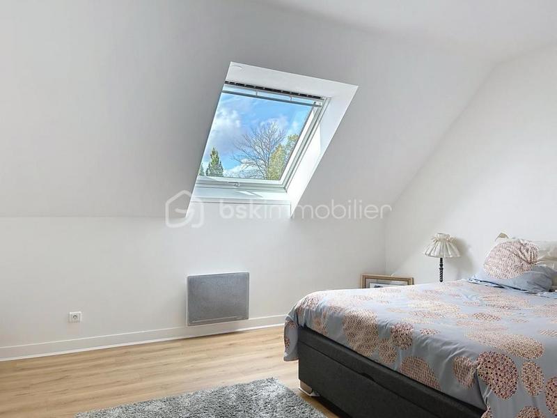 Maison traditionnelle - 149 m² - 6 pièces