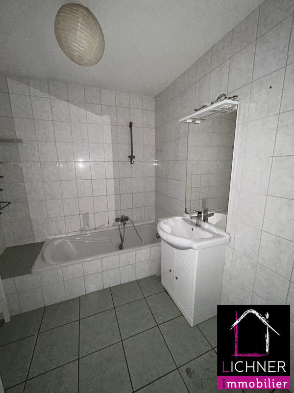 Appartement - 65 m² - 3 pièces