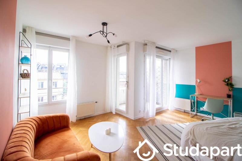 Chambre - 12 m² - 1 pièce