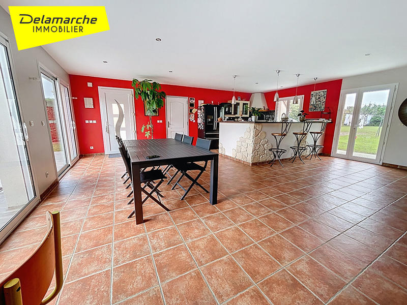 Maison - 161 m² - 6 pièces