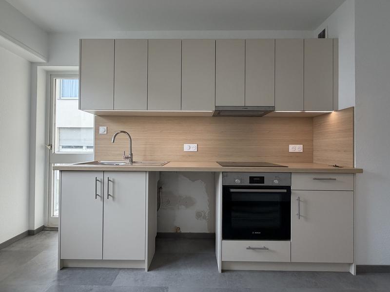 Appartement - 80 m² - 3 pièces