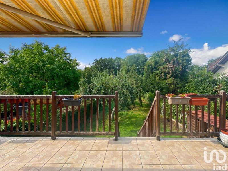 Maison - 107 m² - 6 pièces