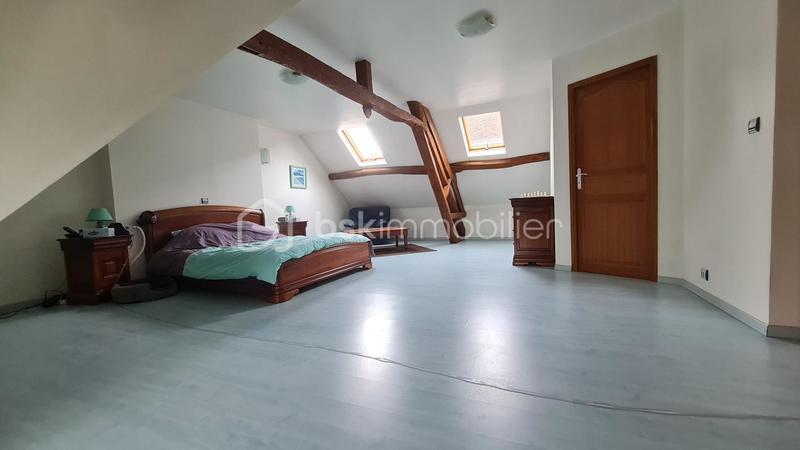 Maison - 245 m² - 6 pièces