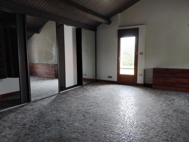 Maison - 500 m² - 9 pièces