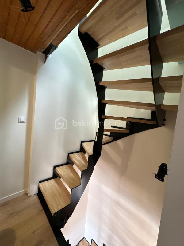 Maison - 60 m² - 4 pièces