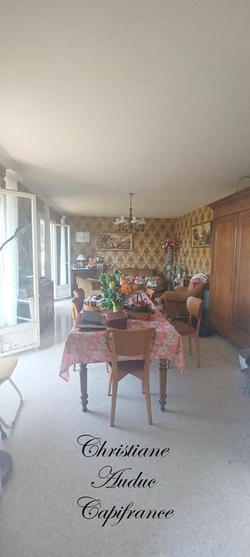 Maison - 93 m² - 4 pièces