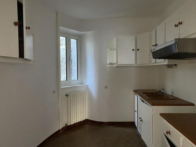 Maison ancienne - 189 m² - 10 pièces